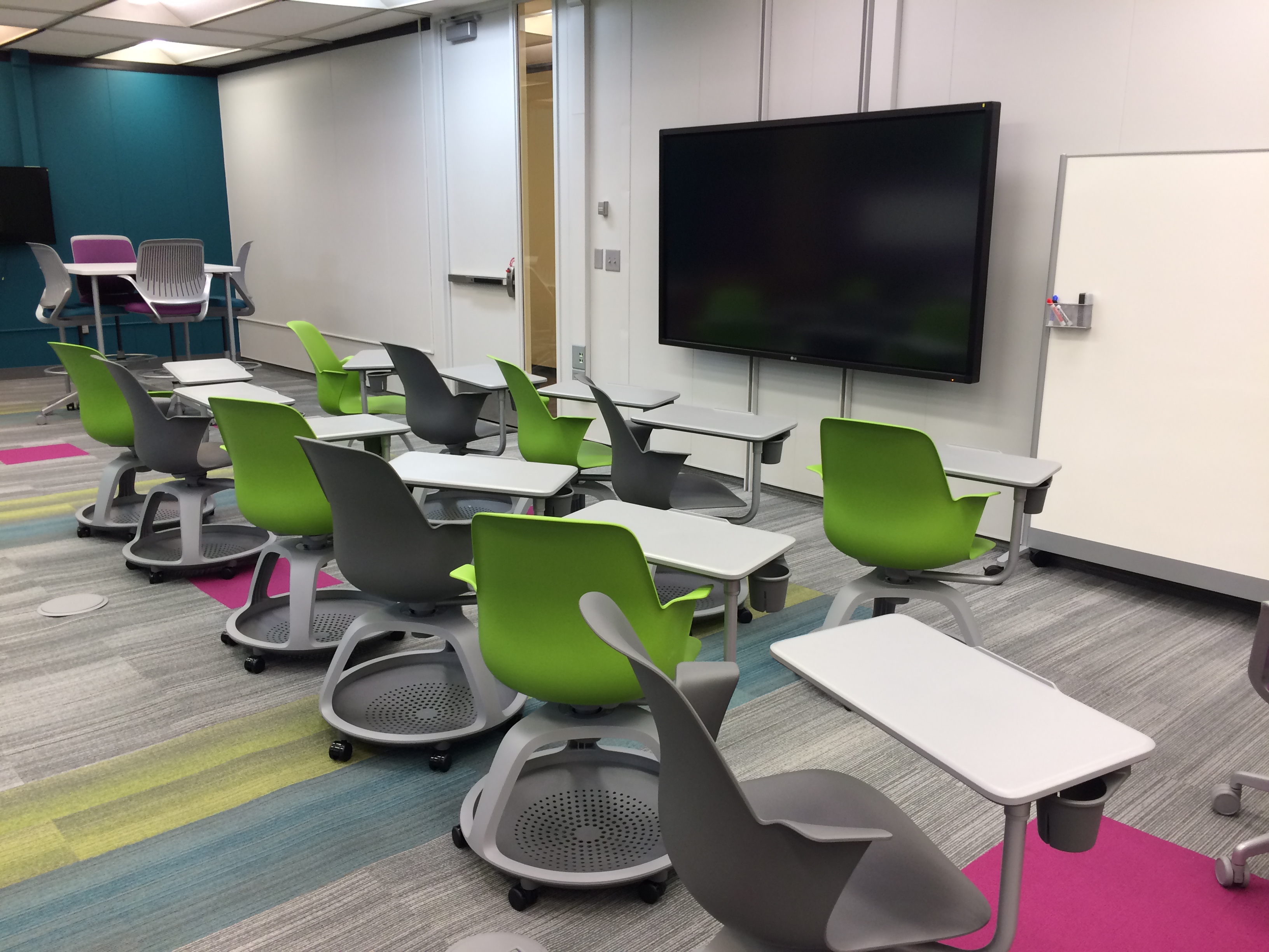 Photo of the active learning classroom